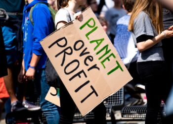 Daily Habits that Fuel Global Warming