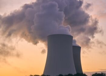 Empowering Resilience: Innovative Climate Policy Initiatives for Low-Income Communities