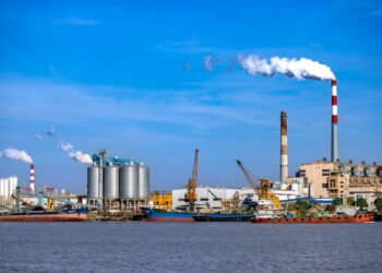 The Hidden Cost of Growth: Exploring the Environmental Impact of Chemical Fertilizers in Farming