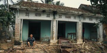 Exploring the Eco-Footprint: Assessing the Environmental Impact of Plastic Alternatives