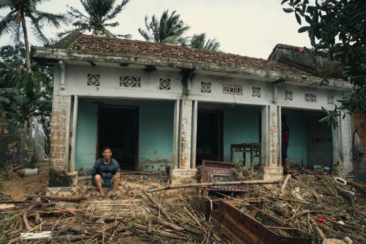 Exploring the Eco-Footprint: Assessing the Environmental Impact of Plastic Alternatives