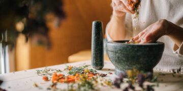 Unboxing Pollution: The Environmental Toll of E-Commerce Packaging Waste